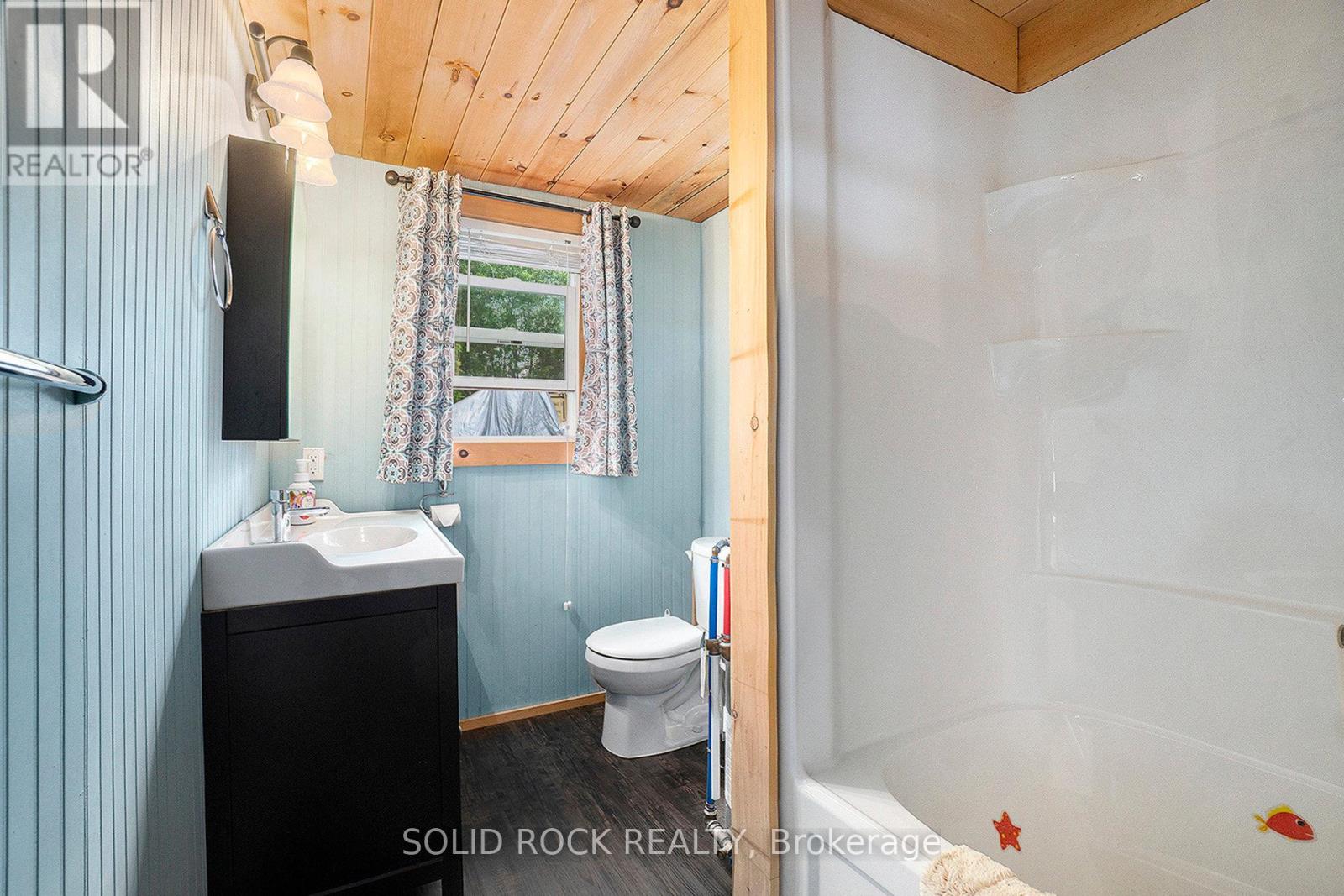 Photo 29 of 302 Scotch Corners Road, Beckwith ON