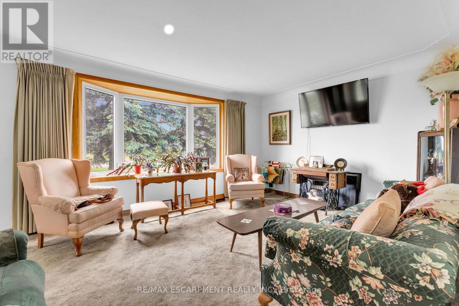 Photo 9 of 2986 Regional Rd 12, Grimsby ON