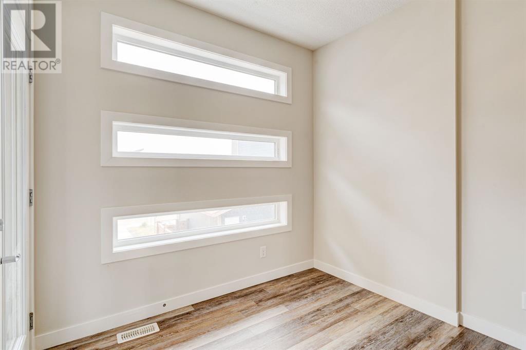 Single Family House for Sale in  Sage Bluff Drive NW Sage Hill Calgary 