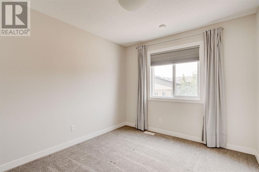 Single Family House for Sale in  Sage Bluff Drive NW Sage Hill Calgary 