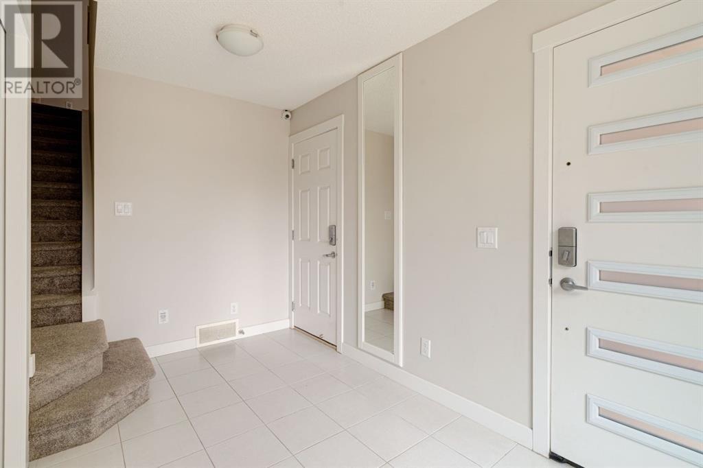 Single Family House for Sale in  Sage Bluff Drive NW Sage Hill Calgary 