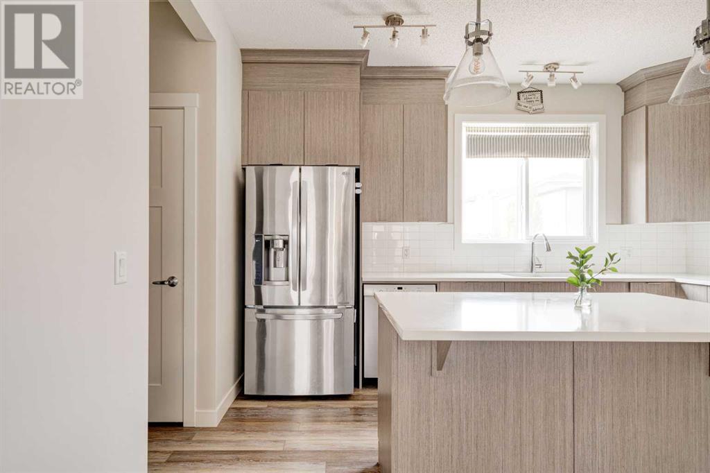 Single Family House for Sale in  Sage Bluff Drive NW Sage Hill Calgary 