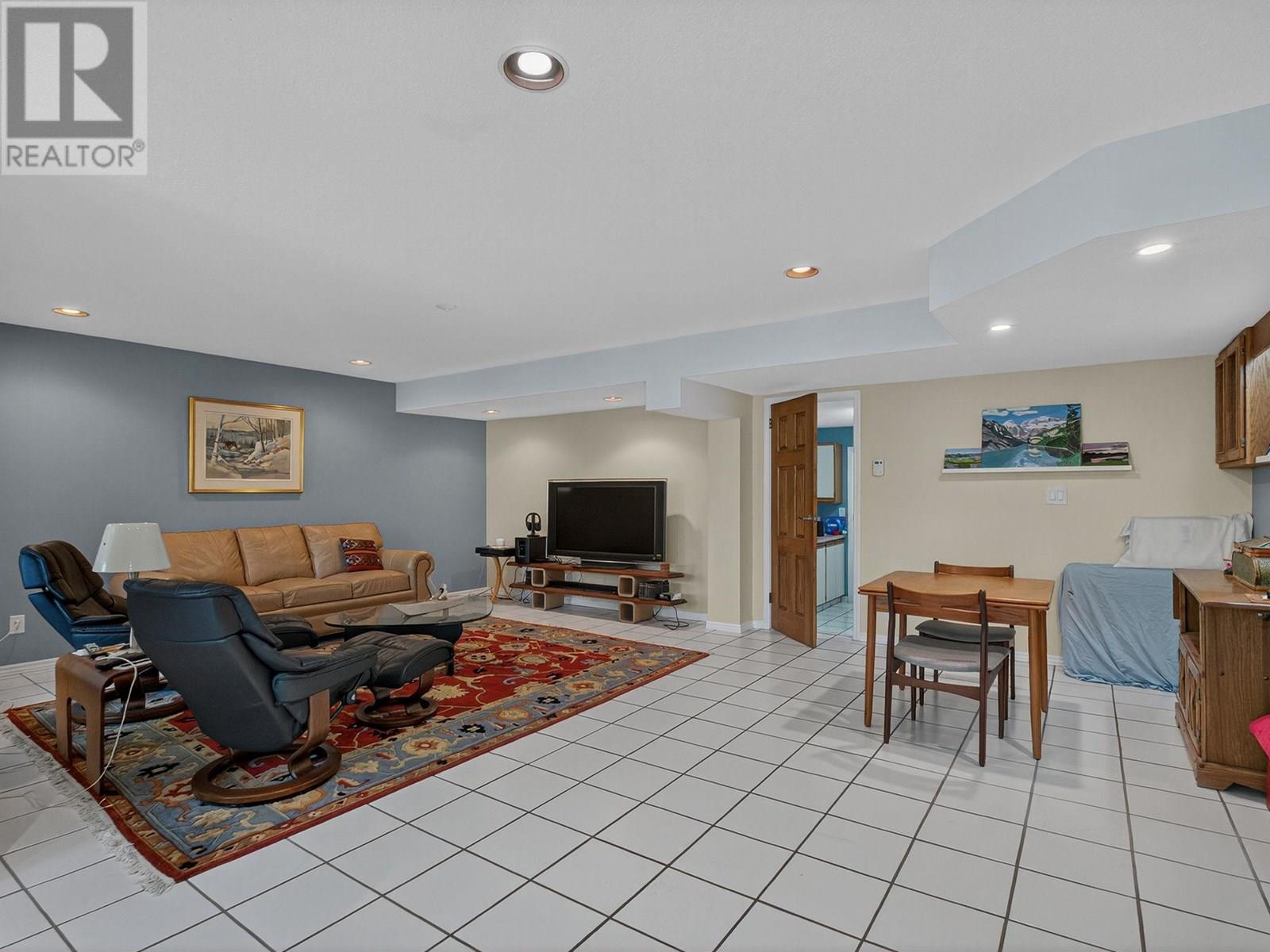  832 Montigny Road, West Kelowna