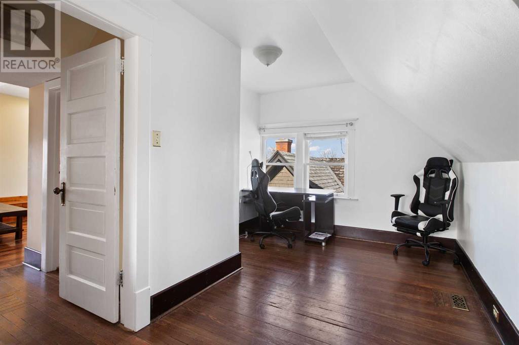 Single Family House for Sale in  A Street SW Bankview Calgary 