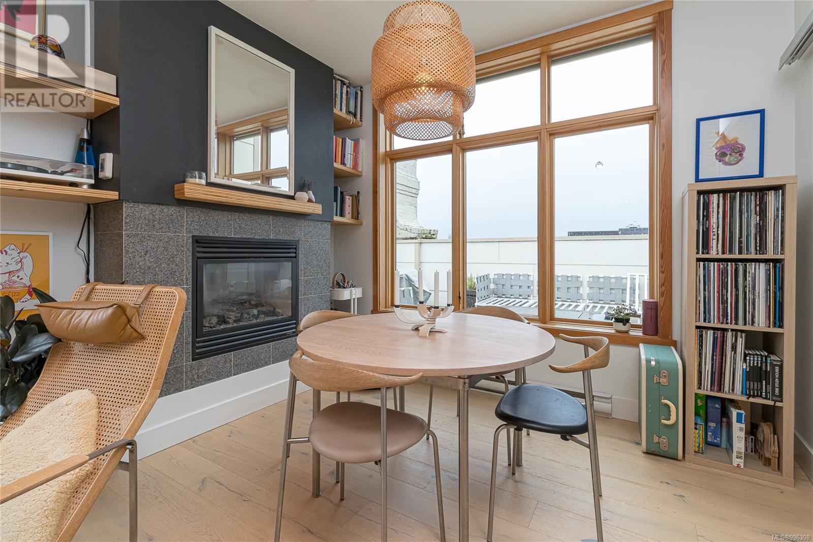 401 610 Johnson Street, Victoria