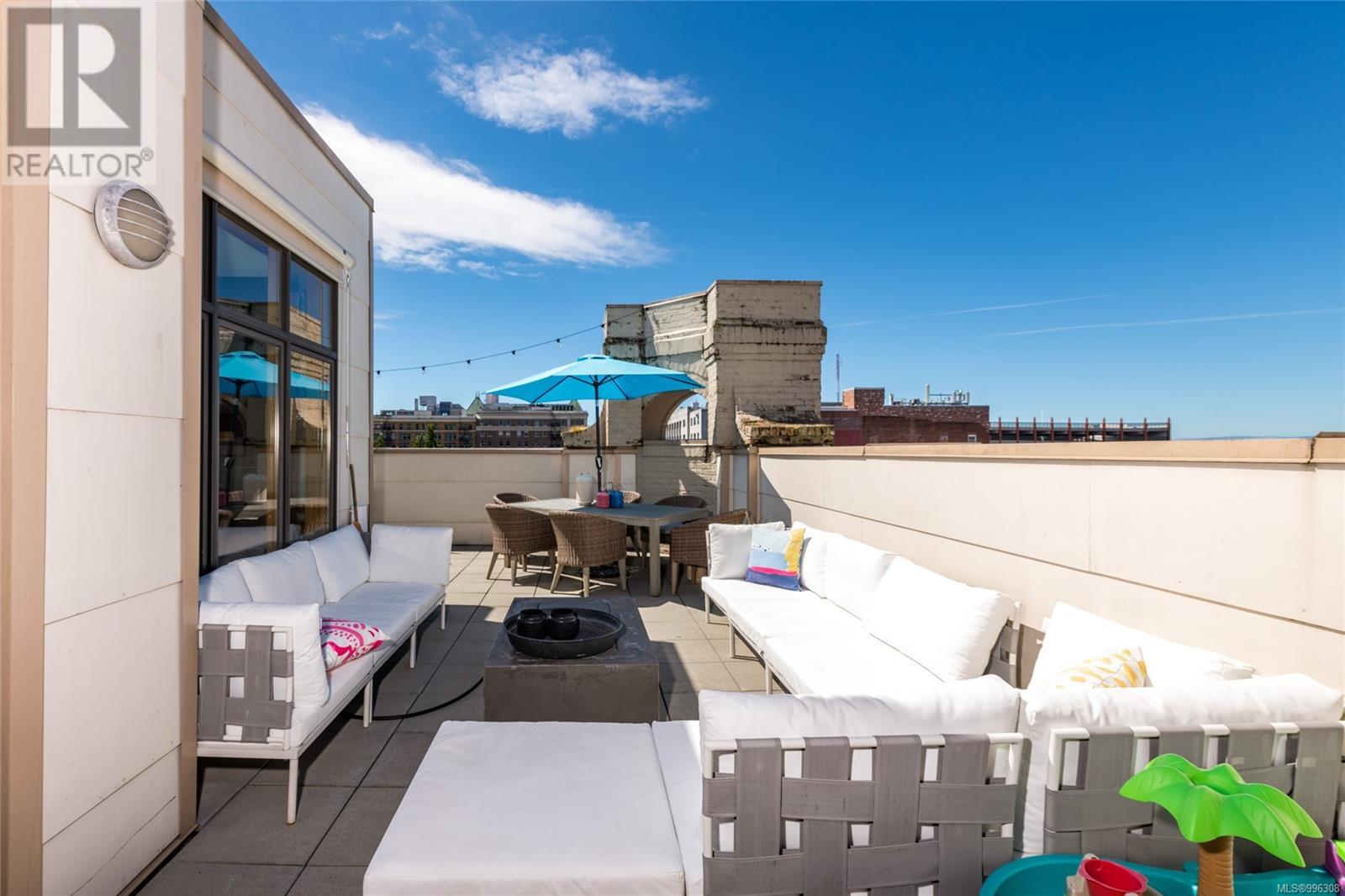 401 610 Johnson Street, Victoria