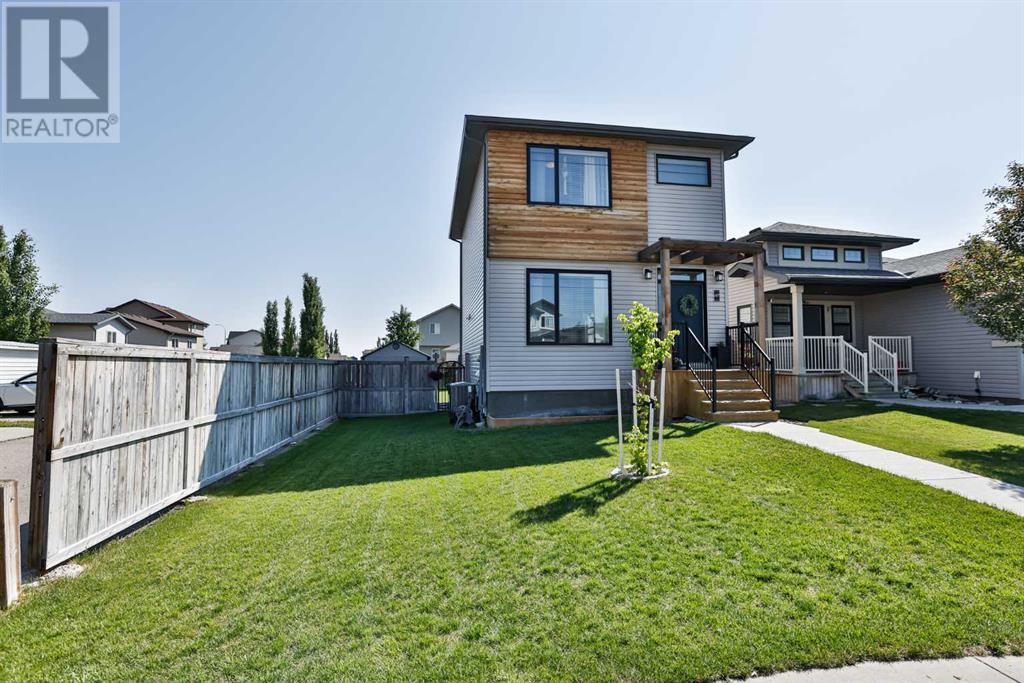 487 Mt Sundance Landing W, Lethbridge, Alberta