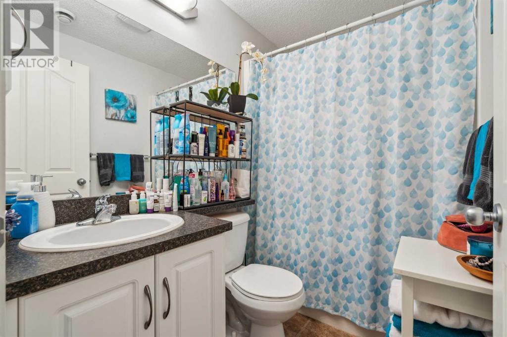 325 Covecreek Close NE, Calgary, Alberta
