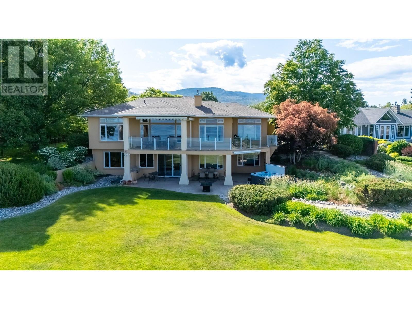 156 VANCOUVER Place - 40
