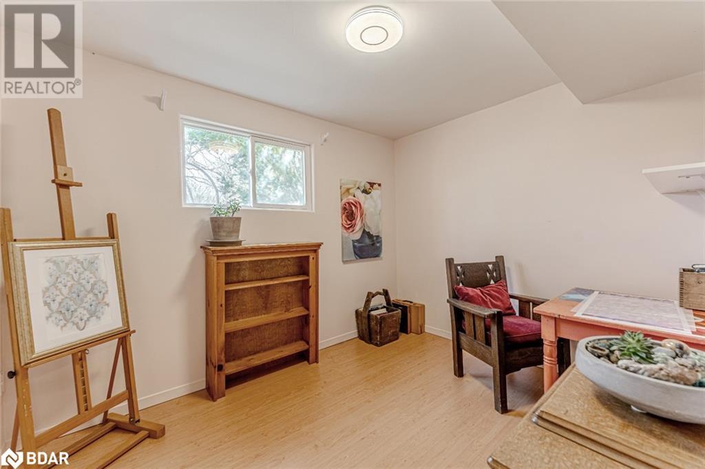 Photo 14 of 45 Shoreview Drive, Barrie ON
