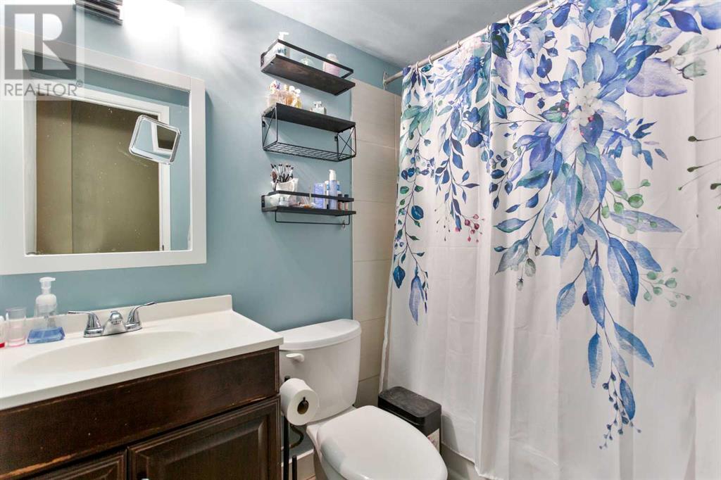 205, 4944 Dalton Drive NW, Calgary, Alberta
