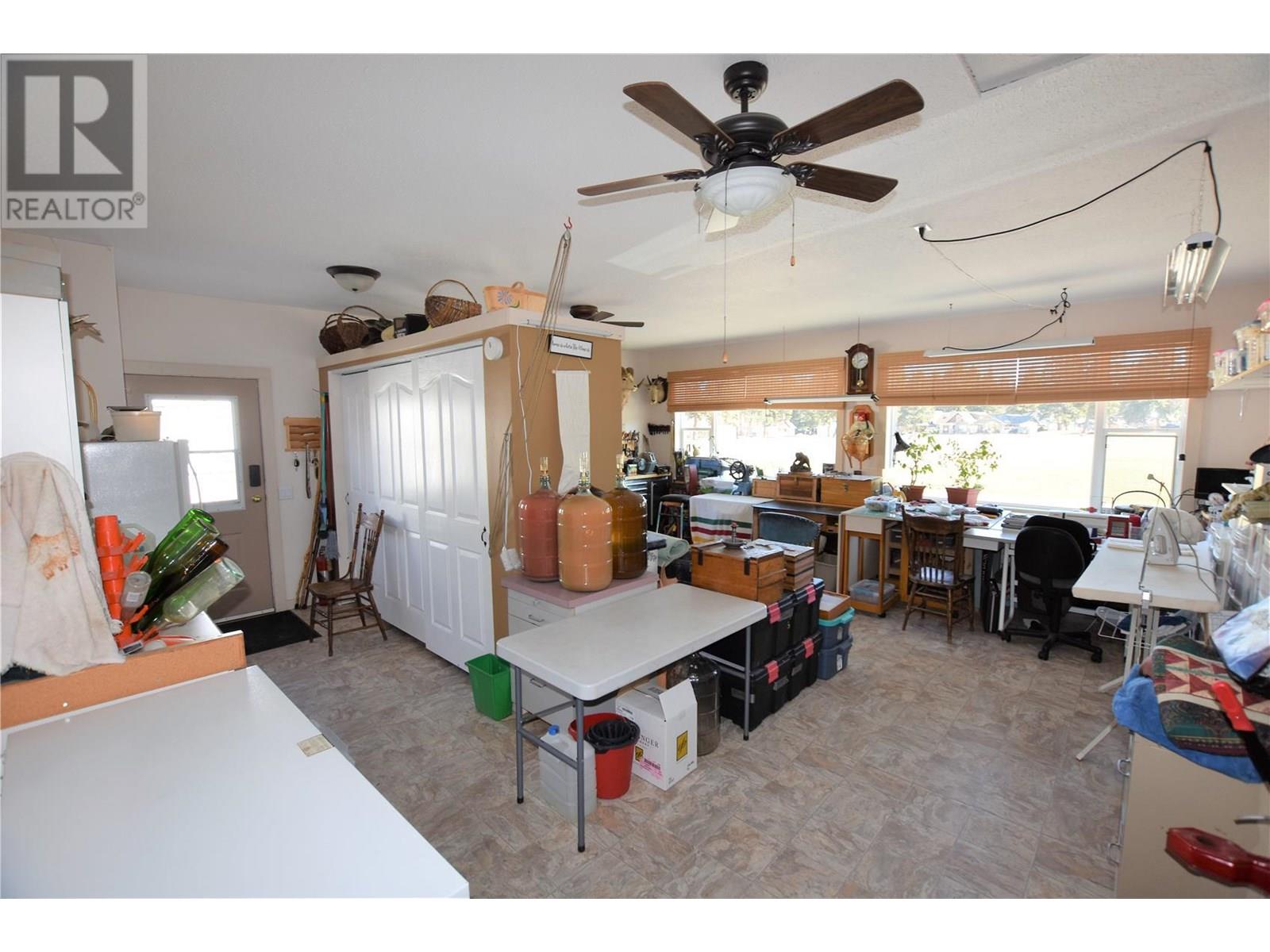  536 Loon Avenue, Vernon