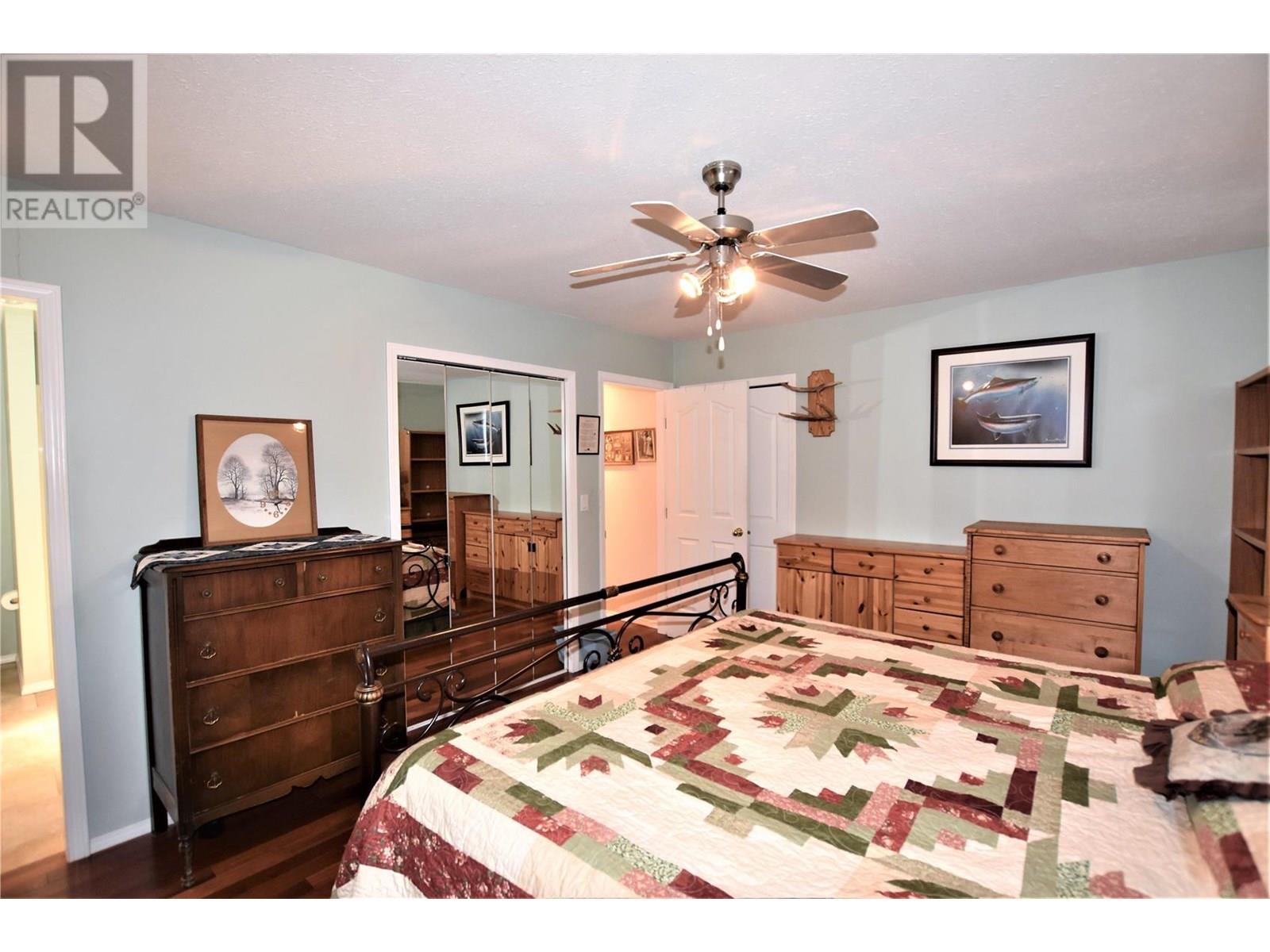  536 Loon Avenue, Vernon