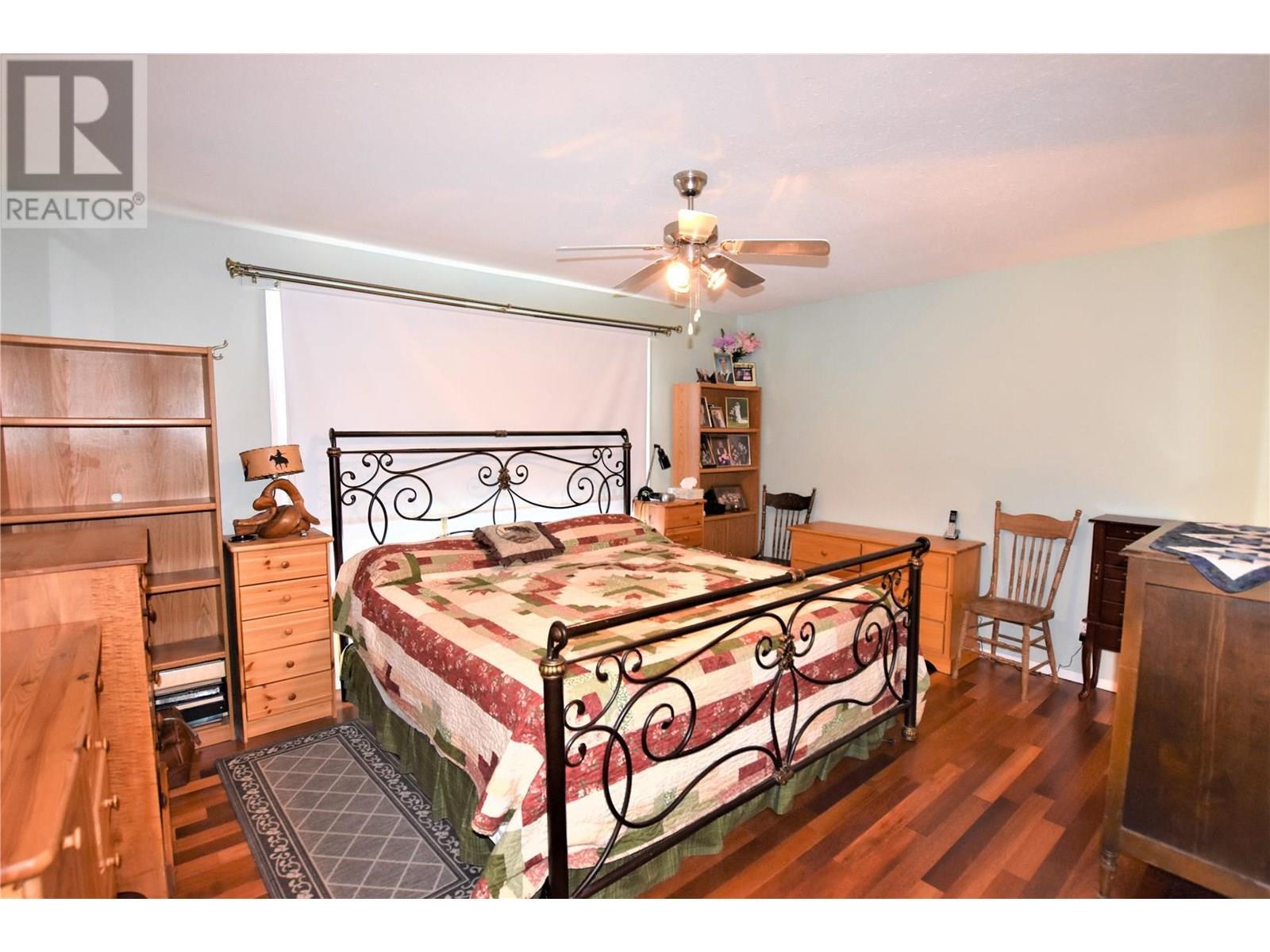  536 Loon Avenue, Vernon