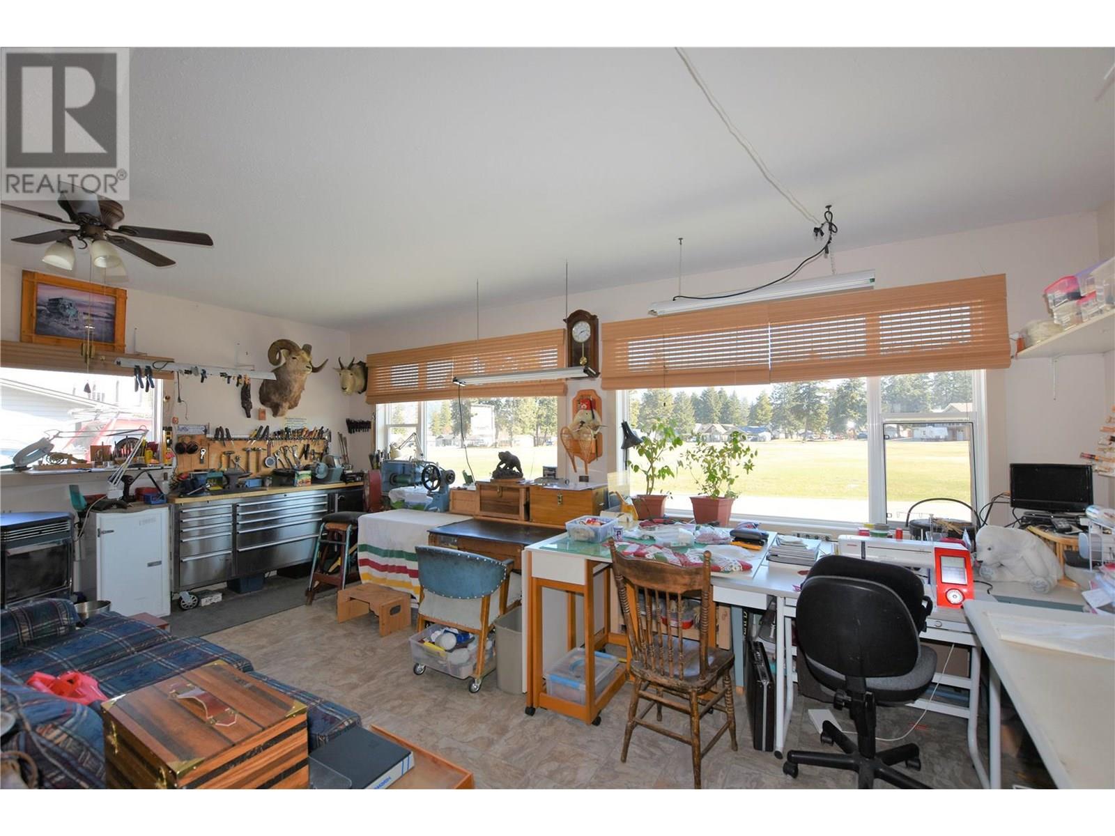  536 Loon Avenue, Vernon