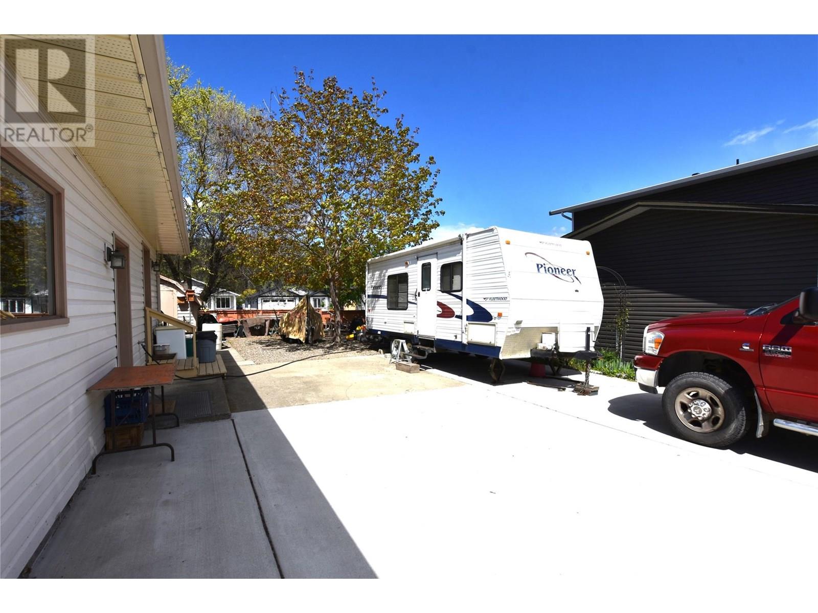  536 Loon Avenue, Vernon