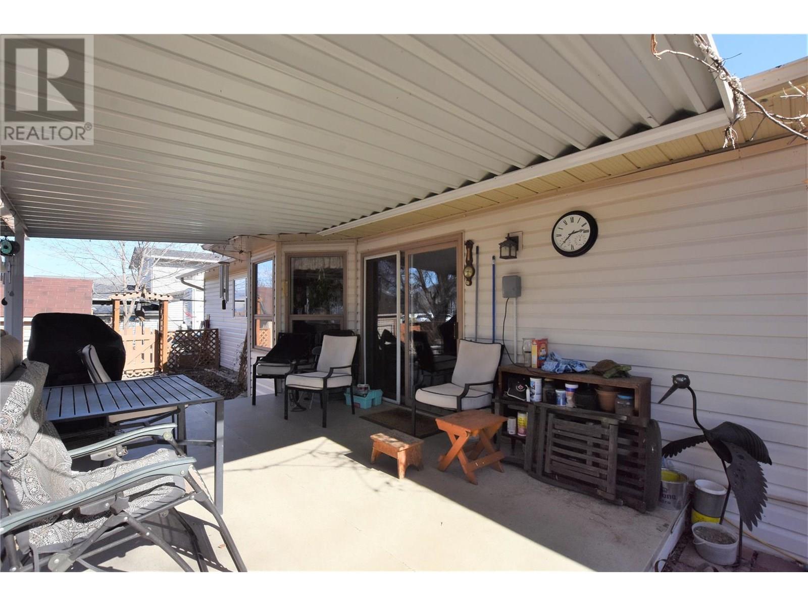  536 Loon Avenue, Vernon