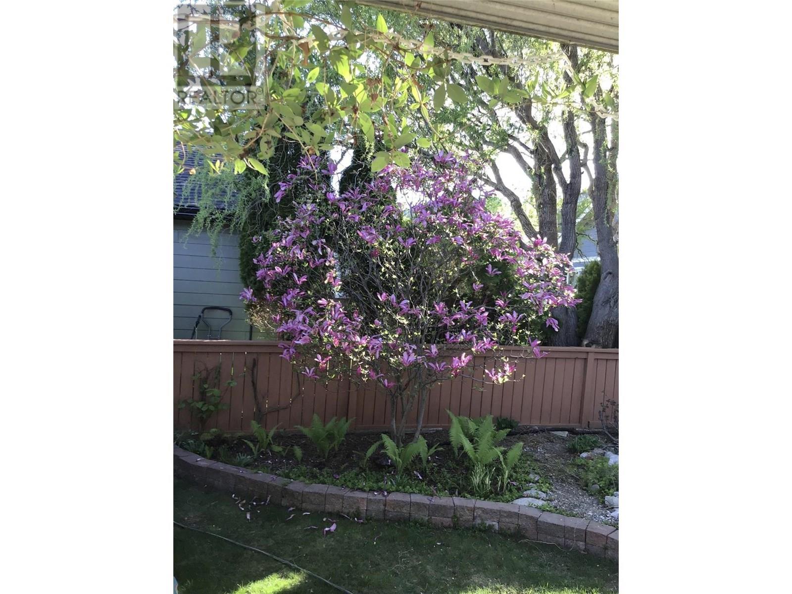  536 Loon Avenue, Vernon