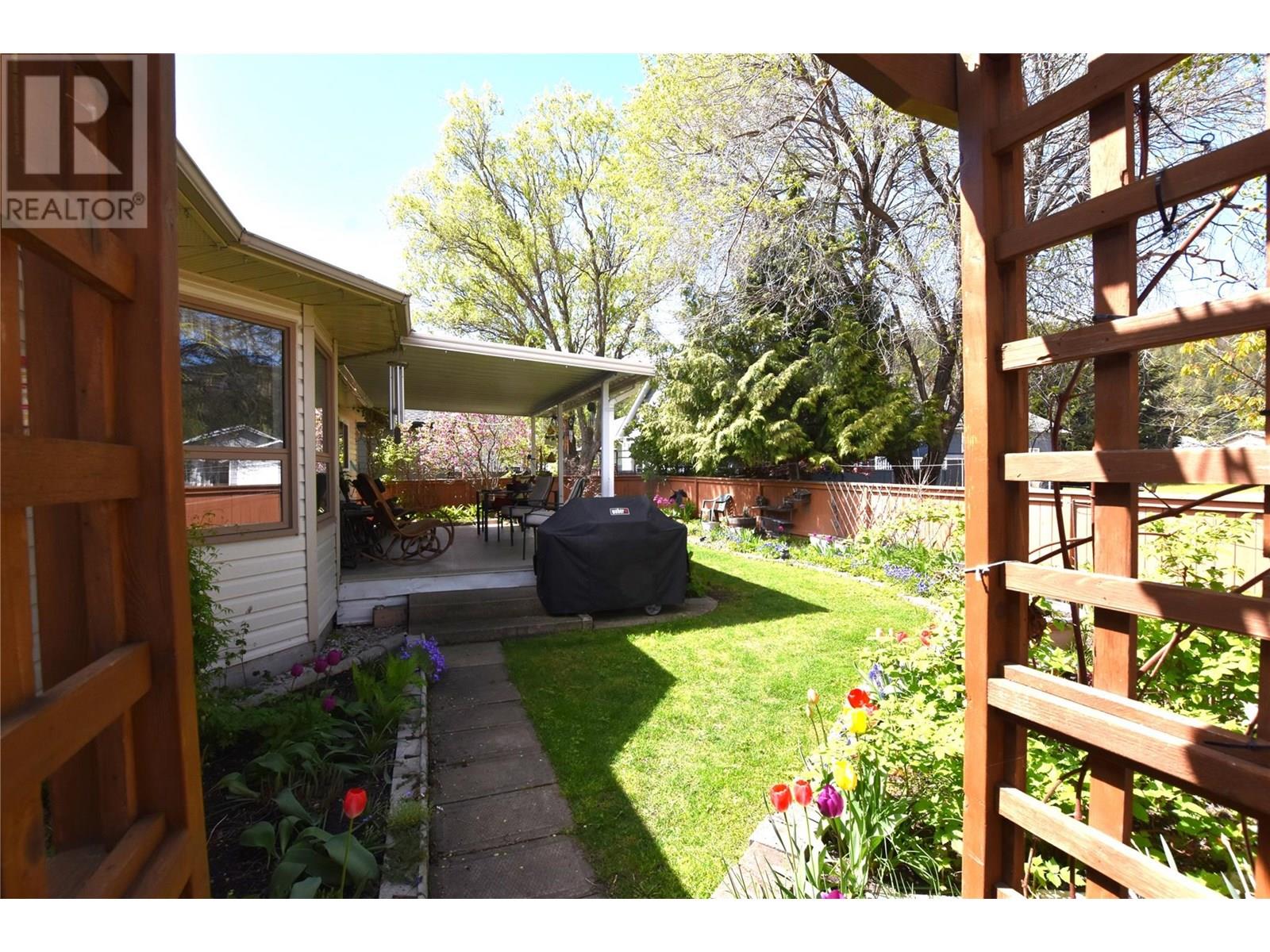  536 Loon Avenue, Vernon