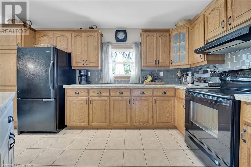 Photo 13 of 281 Big Creek Road, Caledonia ON
