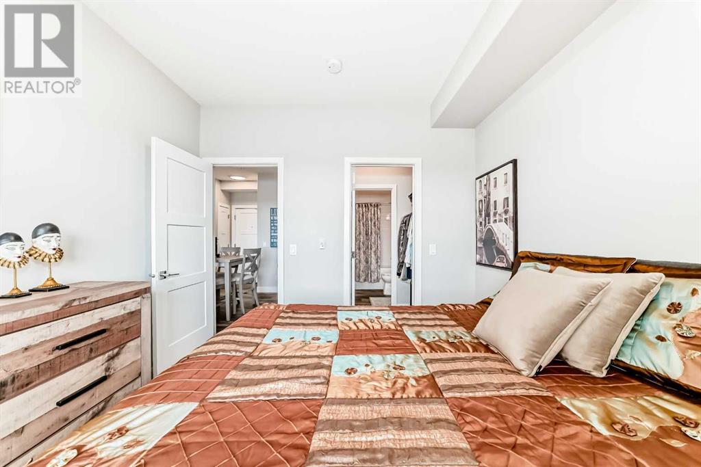 Single Family House for Sale in    Avenue SW Springbank Hill Calgary 