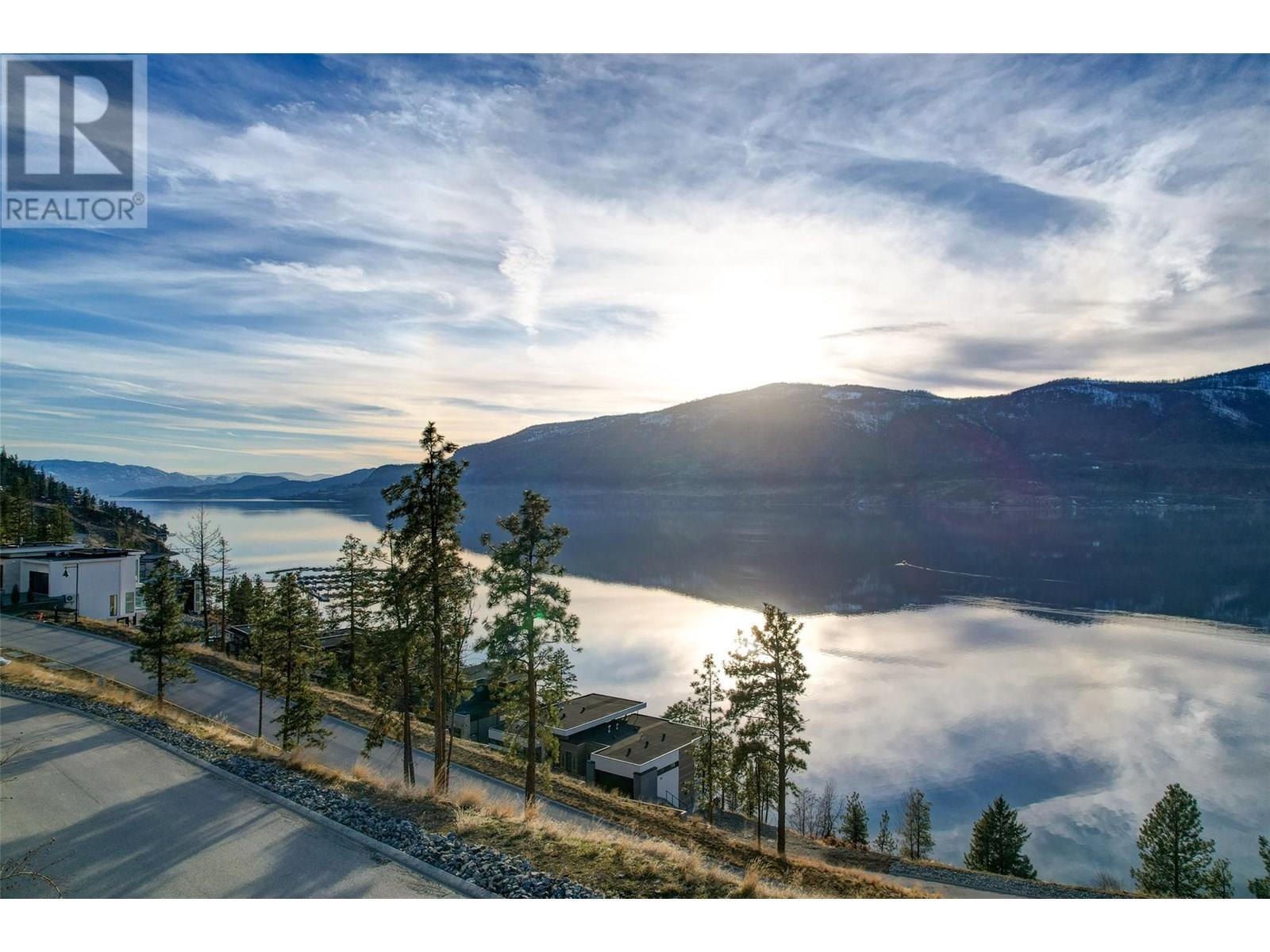 3617 Maiden Grass Court, Kelowna