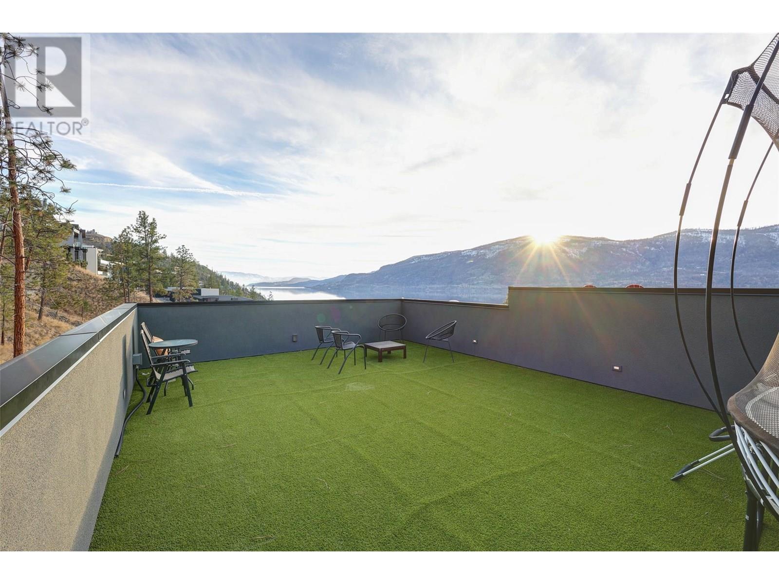 3617 Maiden Grass Court, Kelowna