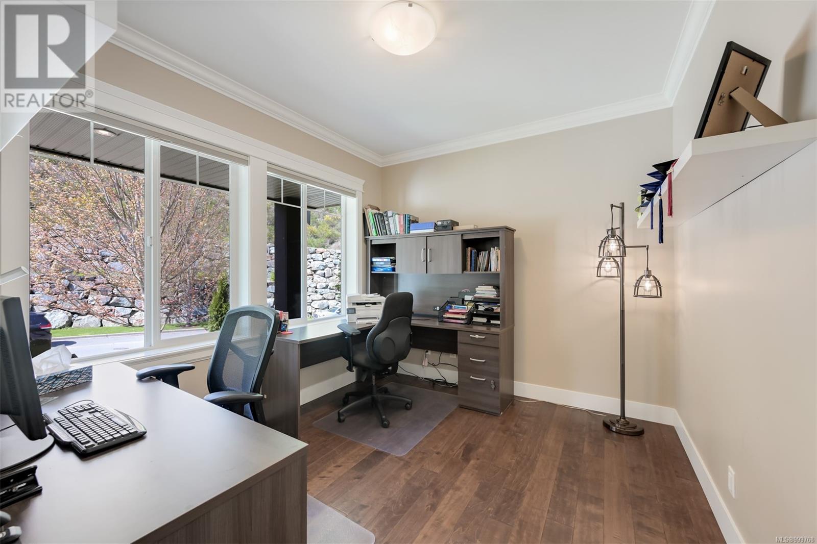 Photo 6 of 2344 Nicklaus Dr, Langford BC