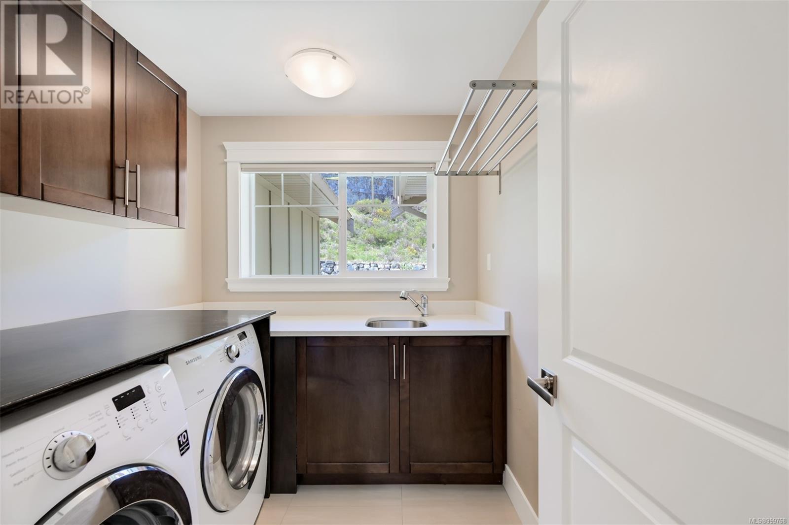 Photo 22 of 2344 Nicklaus Dr, Langford BC