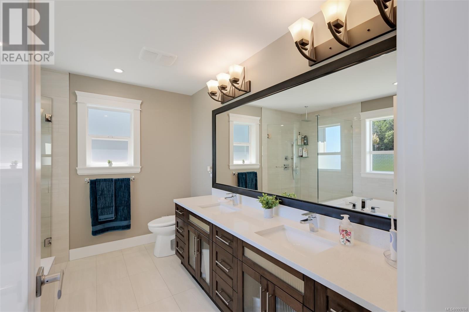 Photo 55 of 2344 Nicklaus Dr, Langford BC