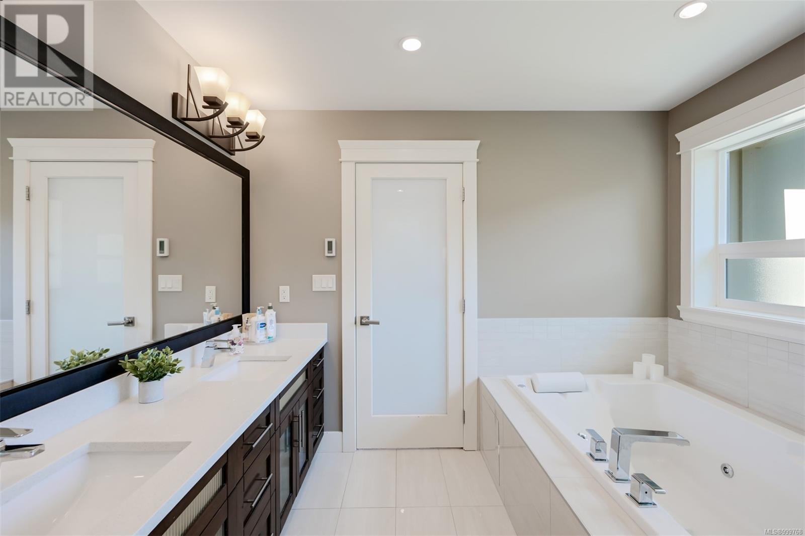 Photo 28 of 2344 Nicklaus Dr, Langford BC