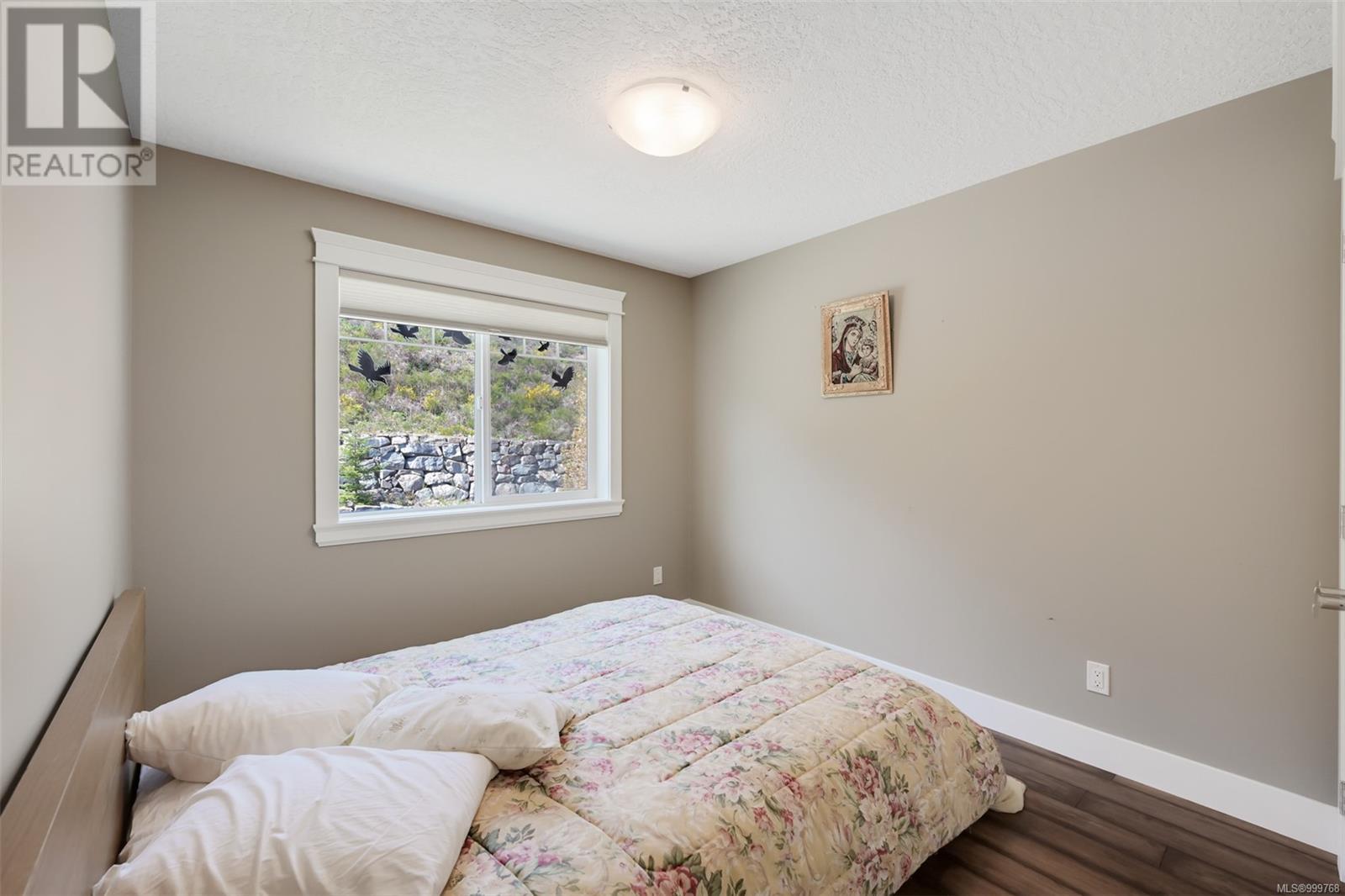 Photo 11 of 2344 Nicklaus Dr, Langford BC