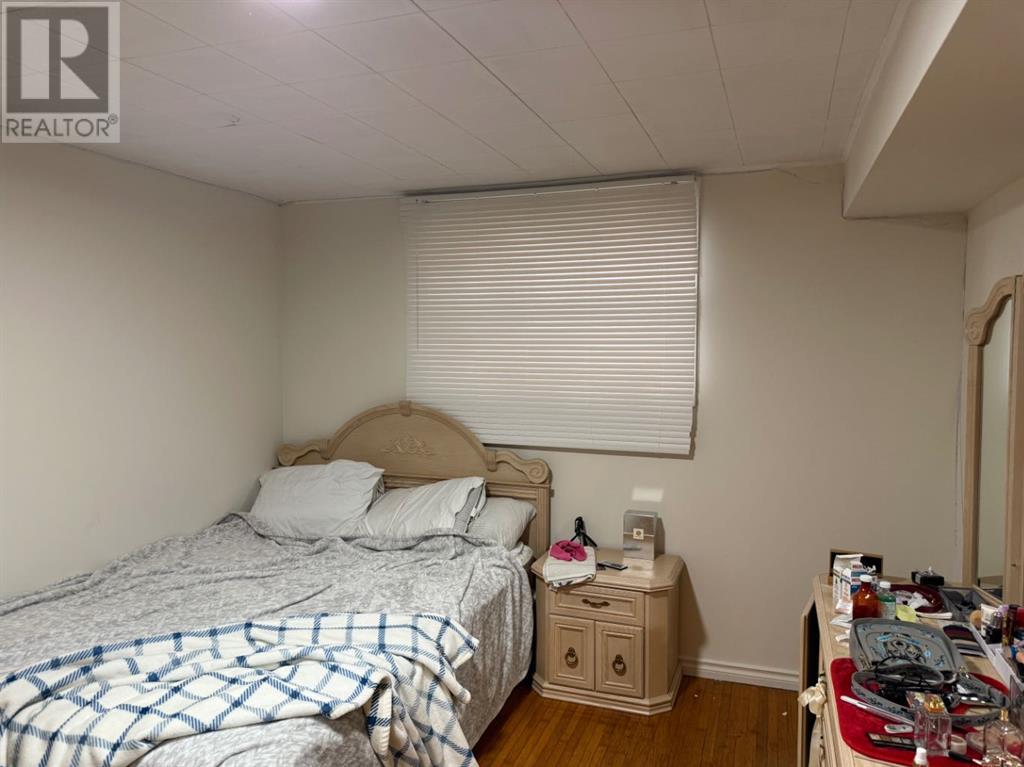 Single Family House Bungalow for Sale in   Avenue SW Bankview Calgary 
