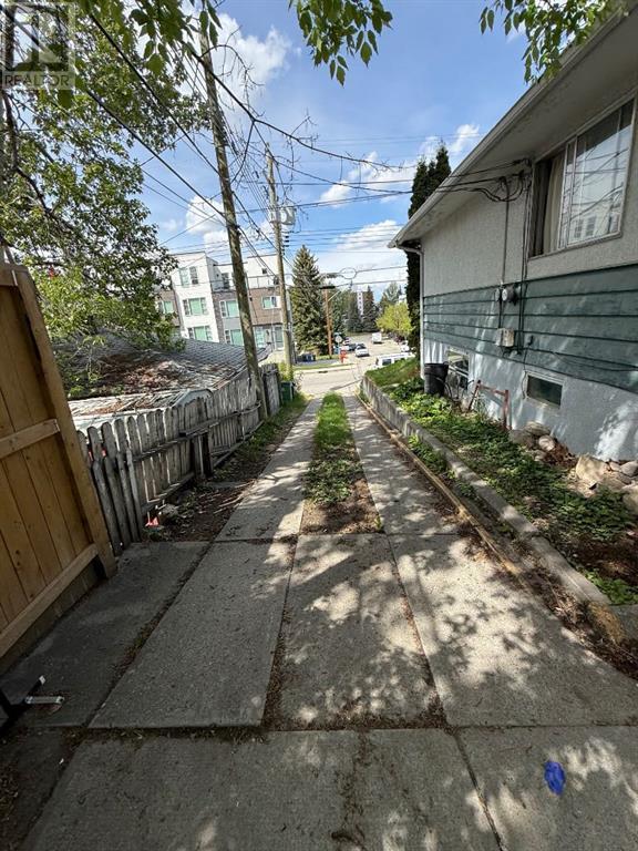 Single Family House Bungalow for Sale in   Avenue SW Bankview Calgary 