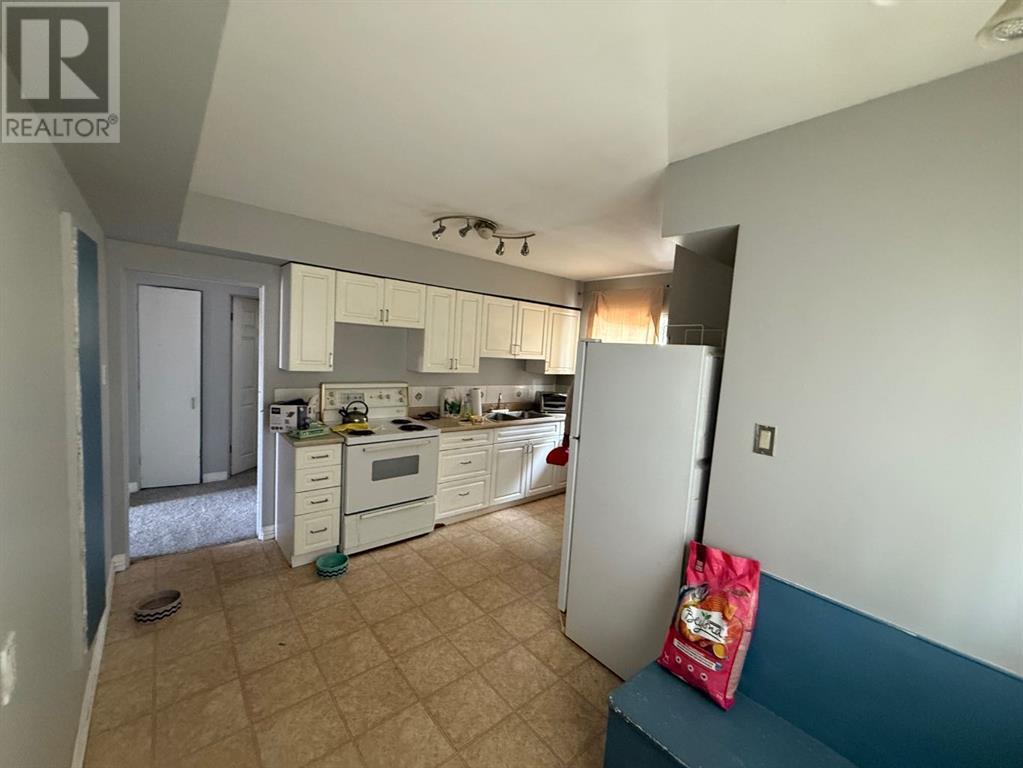Single Family House Bungalow for Sale in   Avenue SW Bankview Calgary 