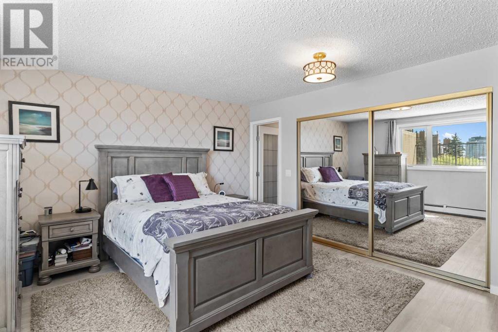 Single Family House for Sale in    Avenue NE Crescent Heights Calgary 