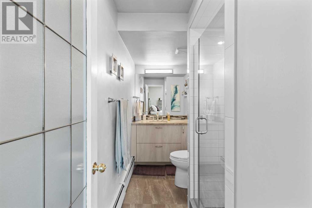 Single Family House for Sale in    Avenue NE Crescent Heights Calgary 