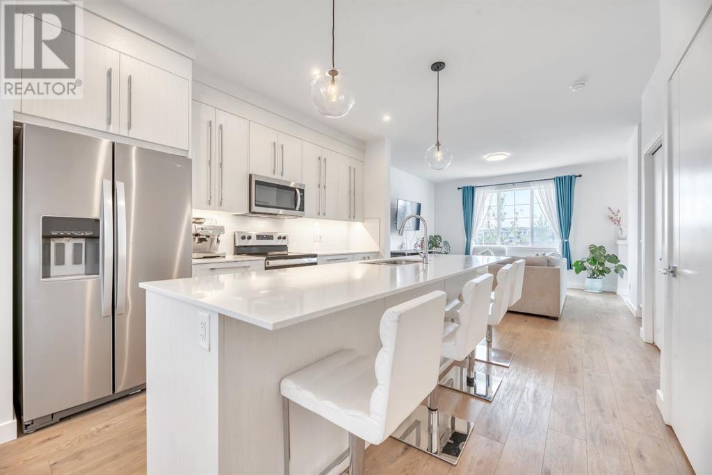 Single Family House for Sale in  Amblefield Terrace NW Moraine Calgary 