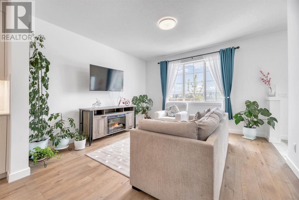 Single Family House for Sale in  Amblefield Terrace NW Moraine Calgary 