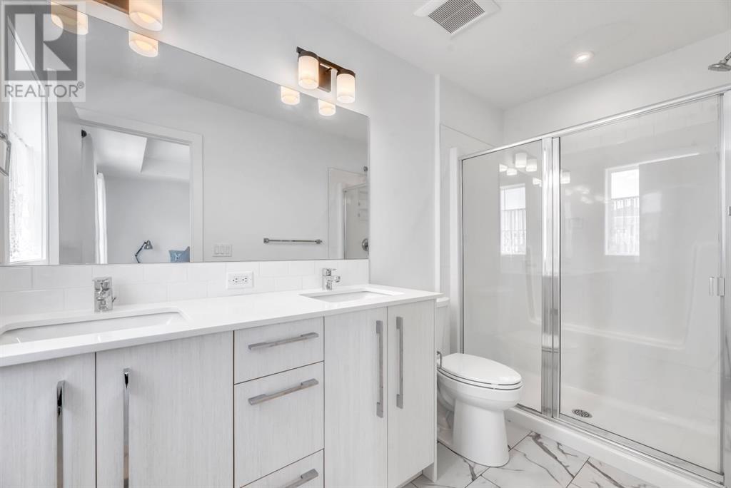 Single Family House for Sale in  Amblefield Terrace NW Moraine Calgary 