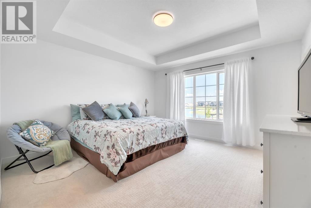 Single Family House for Sale in  Amblefield Terrace NW Moraine Calgary 