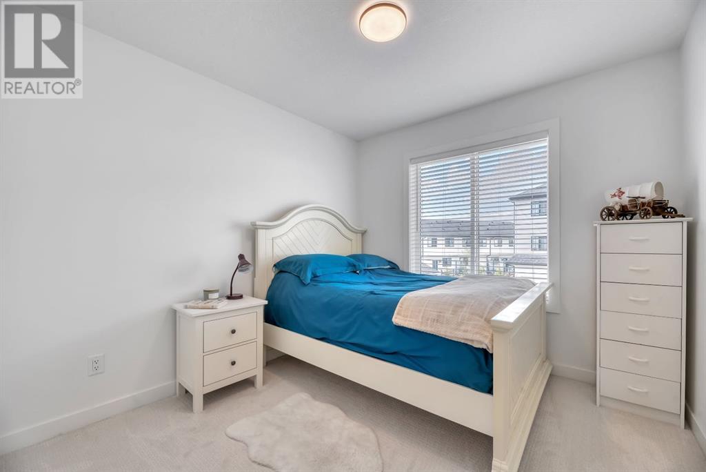 Single Family House for Sale in  Amblefield Terrace NW Moraine Calgary 