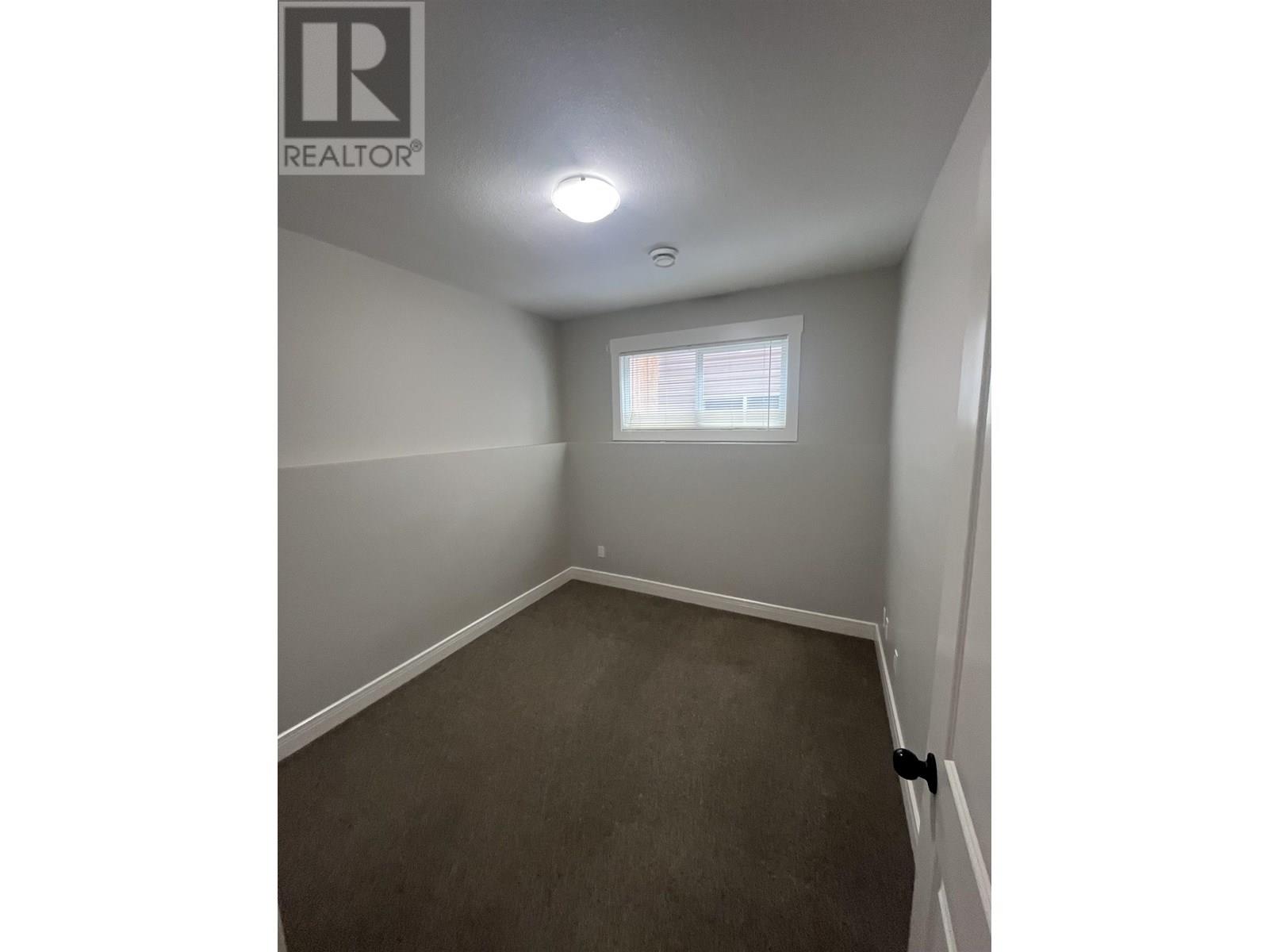 Photo 11 of 8615 81 A Street, Fort St John BC