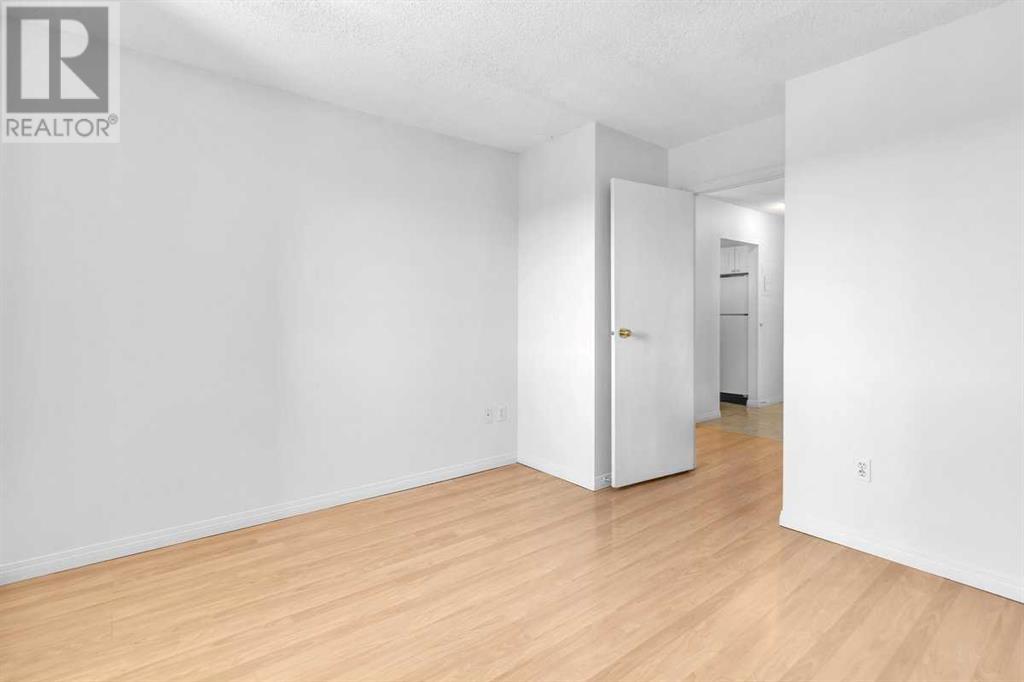 Single Family House for Sale in    Avenue SW Beltline Calgary 