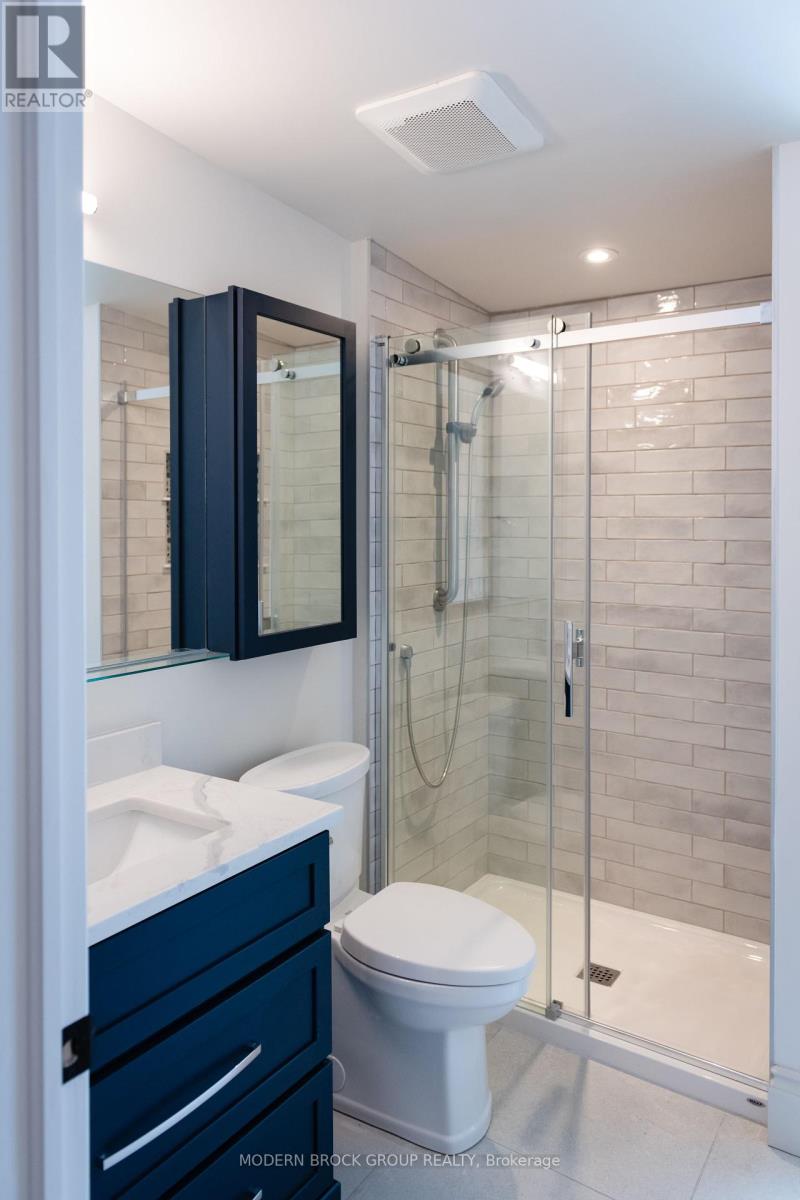 Photo 9 of 107 5 Clothier Street W, North Grenville ON