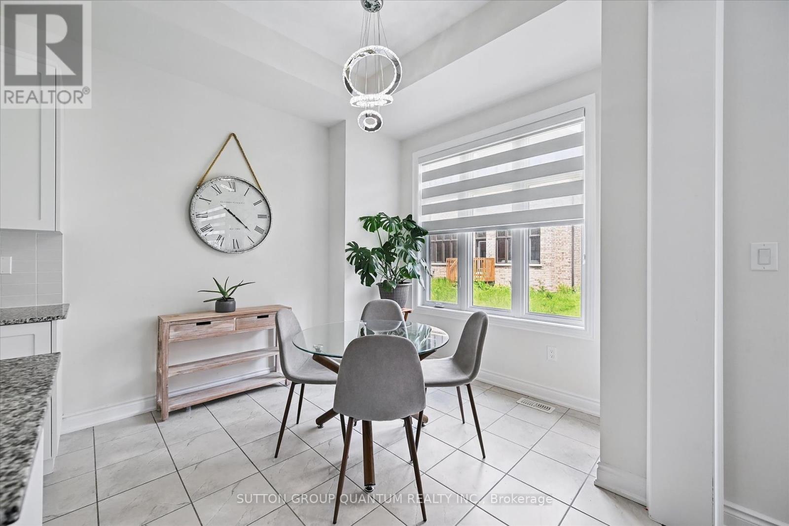 Photo 27 of 58 William Crawley Way, Oakville ON