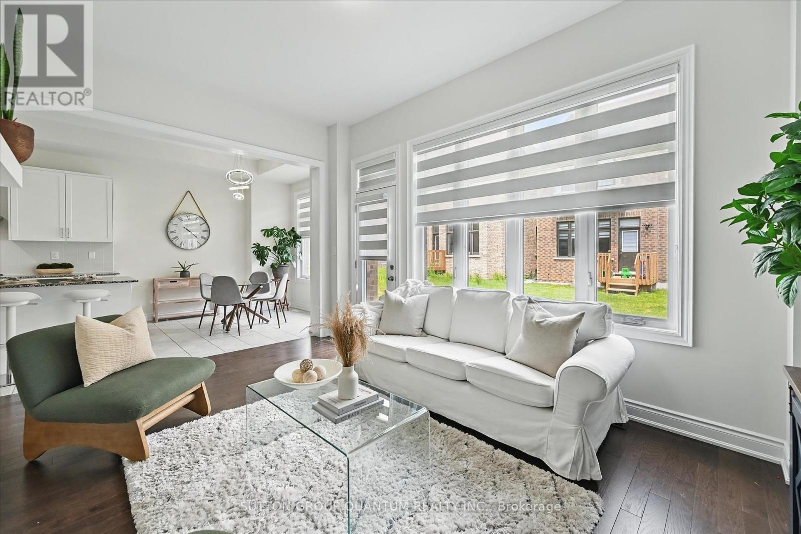 Photo 32 of 58 William Crawley Way, Oakville ON