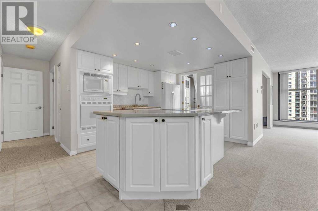 Single Family House for Sale in    Avenue SW Downtown West End Calgary 