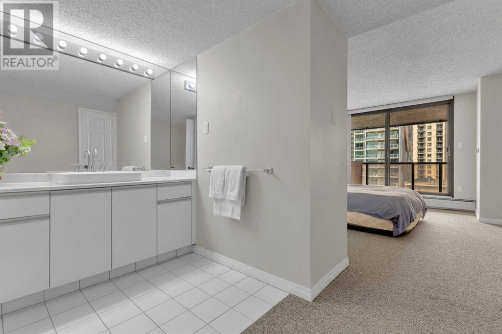 Single Family House for Sale in    Avenue SW Downtown West End Calgary 