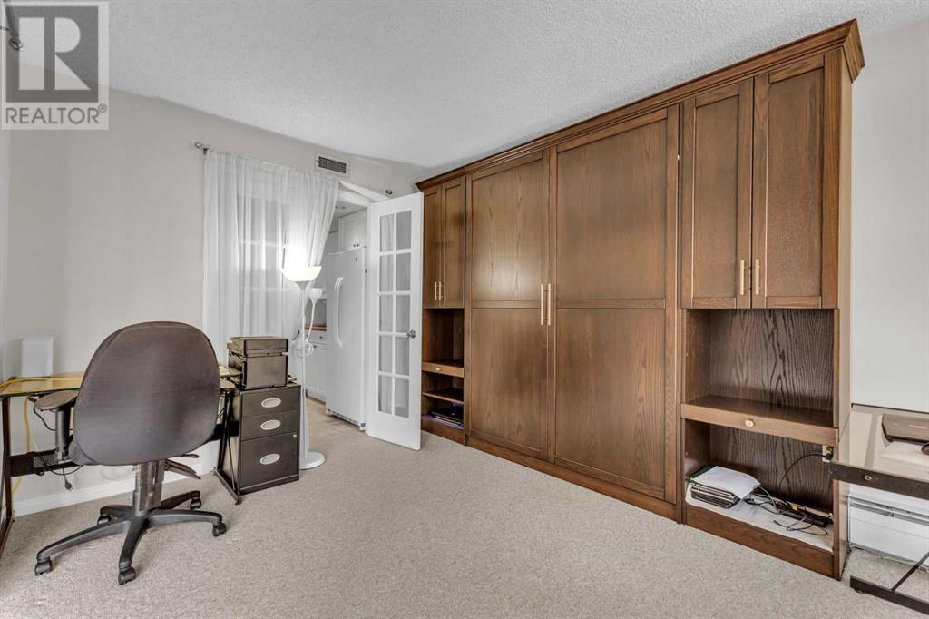 Single Family House for Sale in    Avenue SW Downtown West End Calgary 